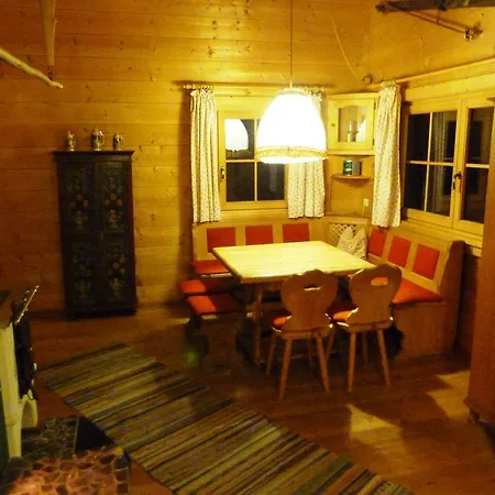 Holiday home Knusperhausl